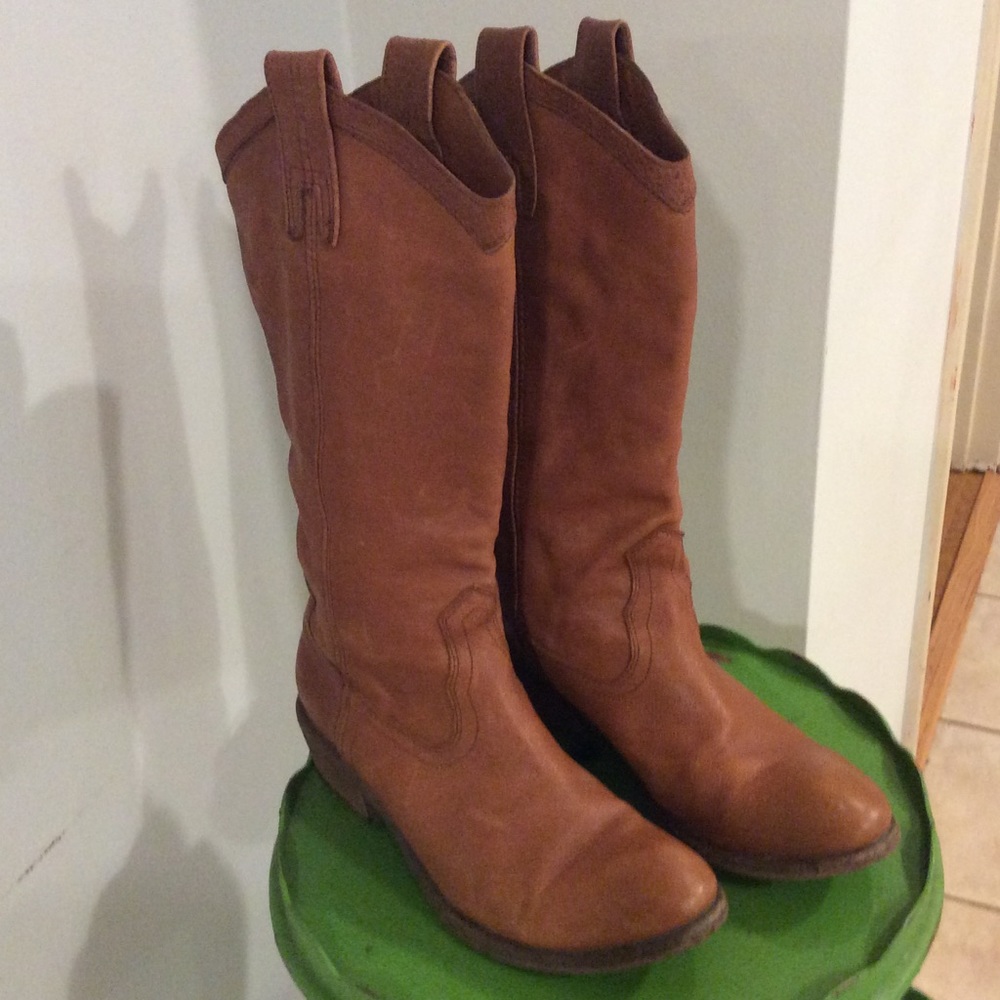 Frye Carson Boots